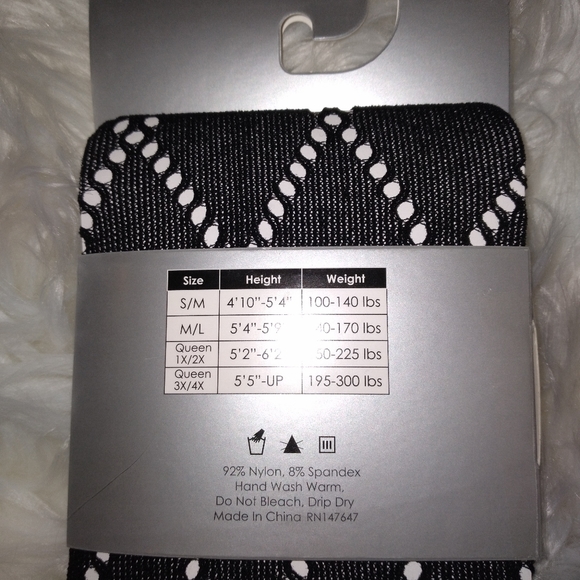 Frenchic fishnet lace tights - Picture 3 of 3